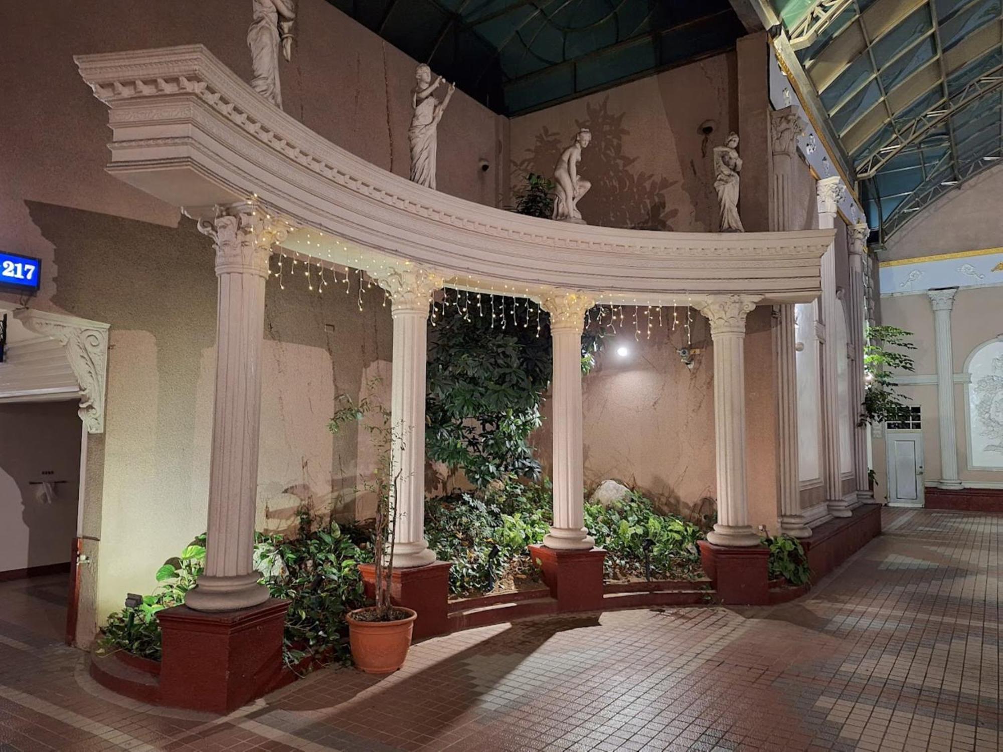 Huangjia Motel Tainan Exterior photo
