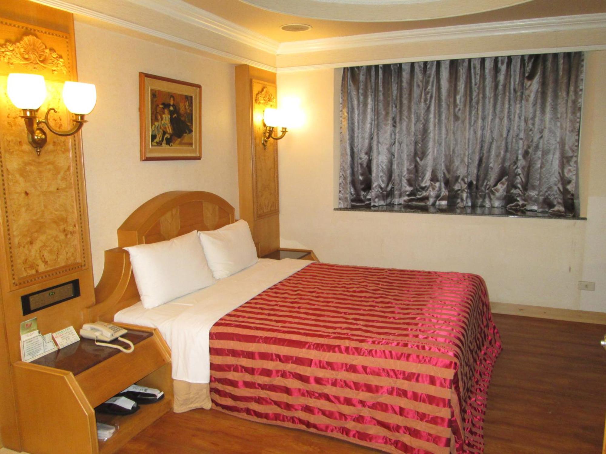 Huangjia Motel Tainan Exterior photo