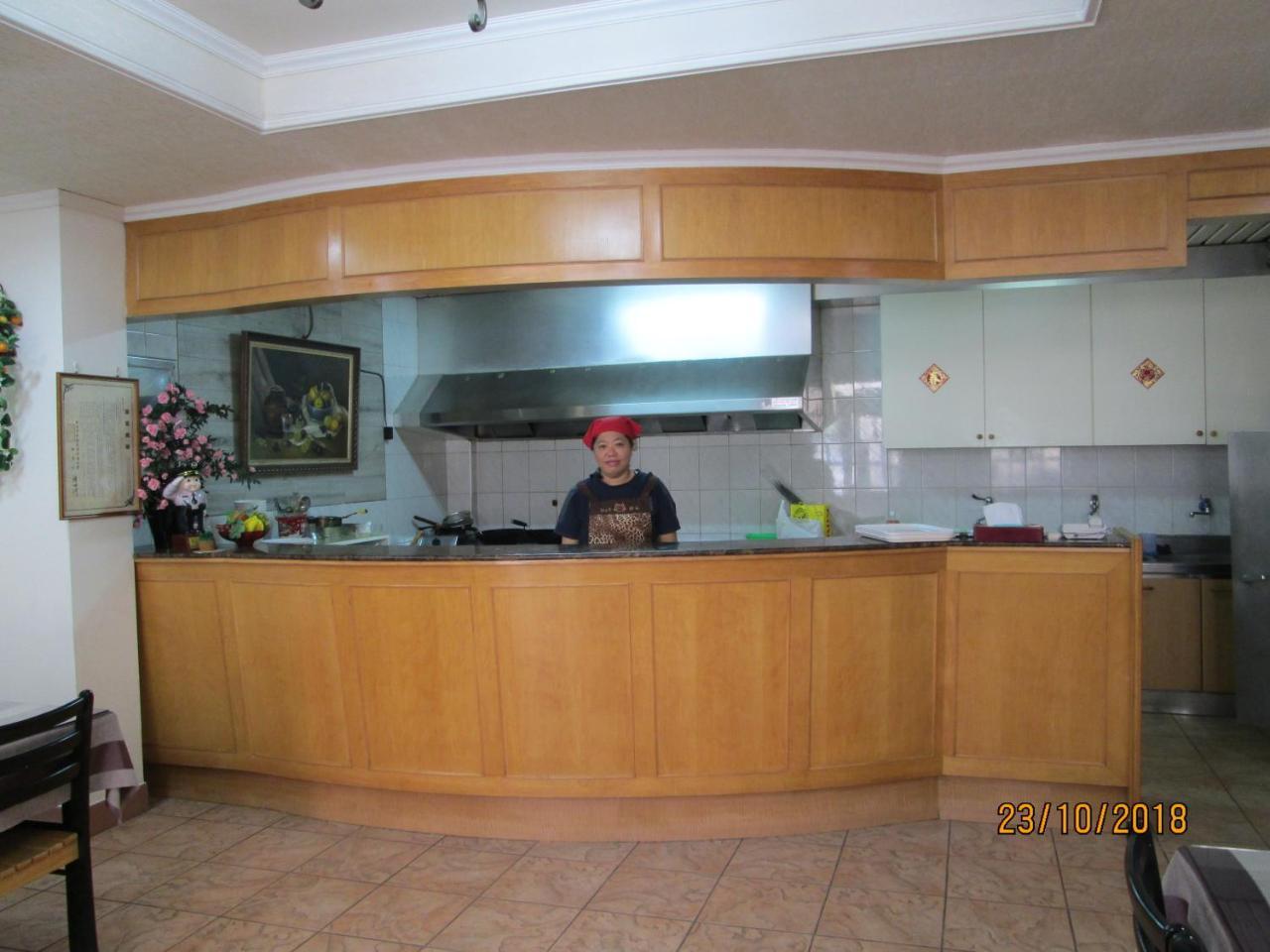 Huangjia Motel Tainan Exterior photo